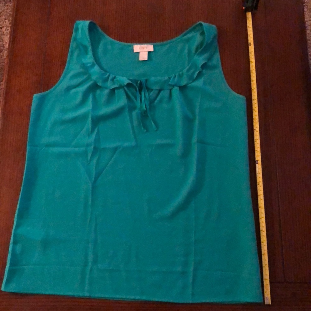 Anne Taylor LOFT Sleeveless Shirt Blouse Size M